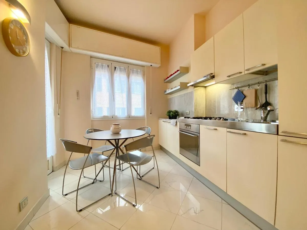 Appartamento Casaviva - Elegant Bilo With Parking In Rapallo 0*,  Italia