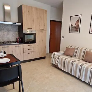 Appartamento La Casetta Di Via Della Pineta Citra010046-lt-1738, Rapallo